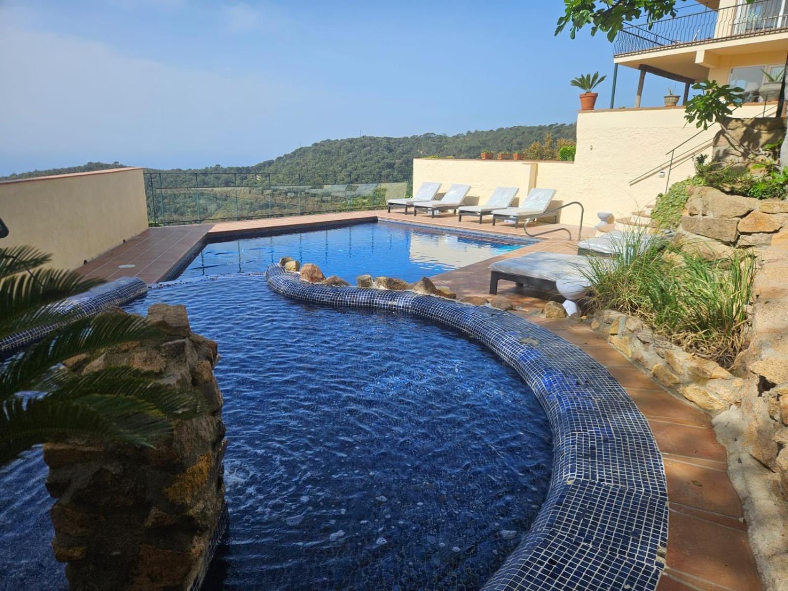 La Roqueta Hotel Tossa de Mar Extérieur photo