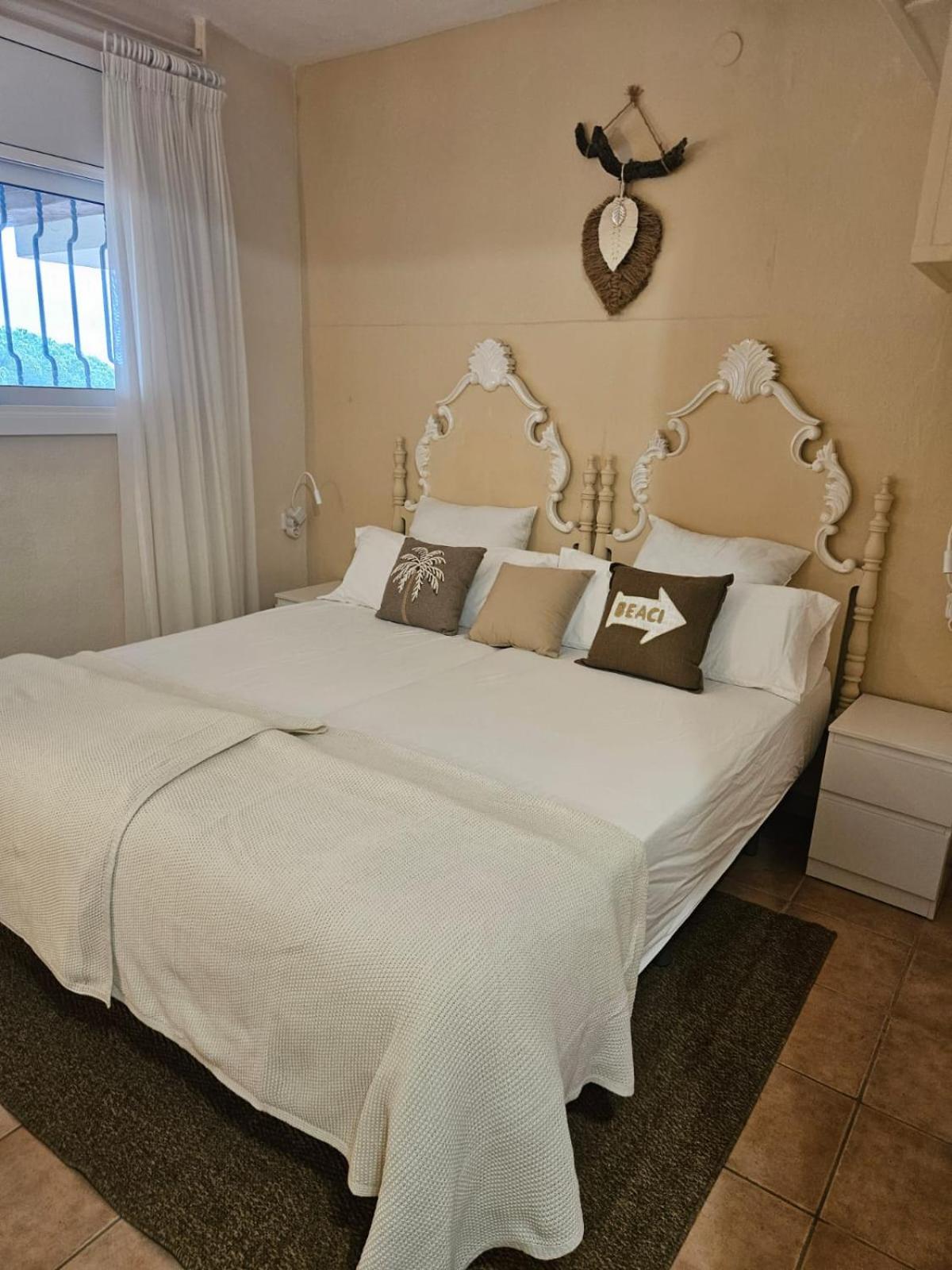 La Roqueta Hotel Tossa de Mar Extérieur photo